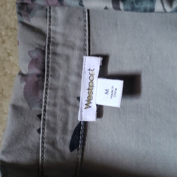 Jacket - Picture 4 of 4